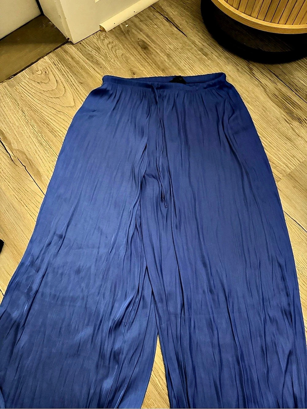 Zara Blue Satin Drawstring Pants Wide Leg Pants in Blue NWT